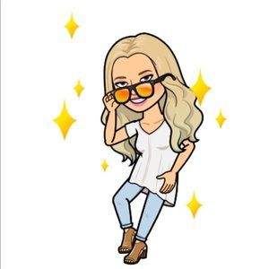 Meet your Posher, Roxanne